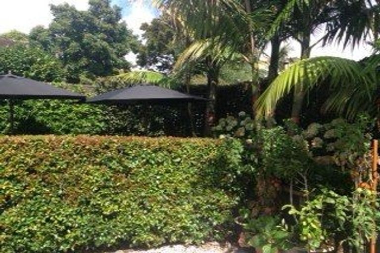 Photo of property in 3/17 Church Street, Devonport, Auckland, 0624