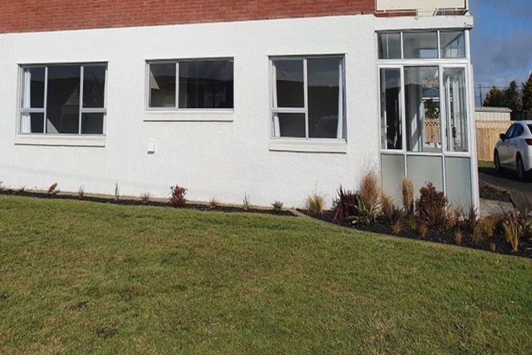 Photo of property in 2/19 Green Street, Papakura, 2110