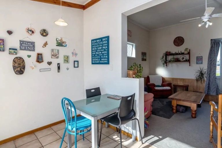 Photo of property in 102 Villa Street, Masterton, 5810