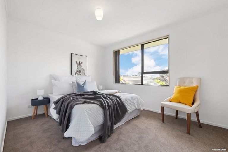 Photo of property in 3 Ebony Place, Massey, Auckland, 0614