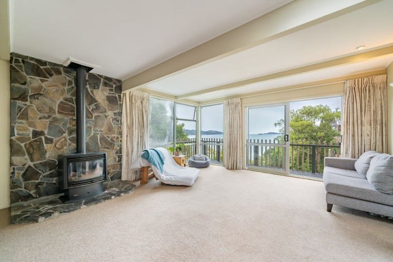 Photo of property in 129 Marine Drive, Sorrento Bay, Lower Hutt, 5013