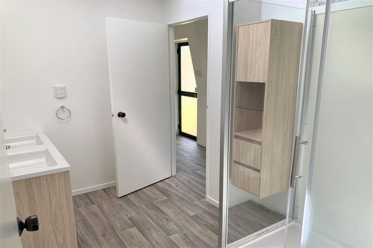 Photo of property in 20 Tupelo Street, Pukete, Hamilton, 3200