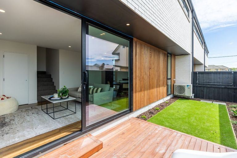 Photo of property in 1/141 Oram Avenue, New Brighton, Christchurch, 8061