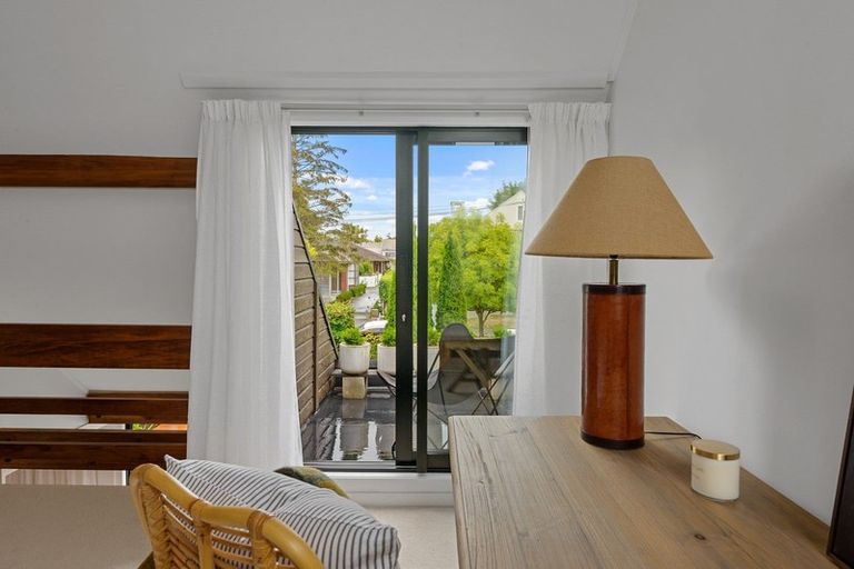 Photo of property in 16 Office Road, Merivale, Christchurch, 8014