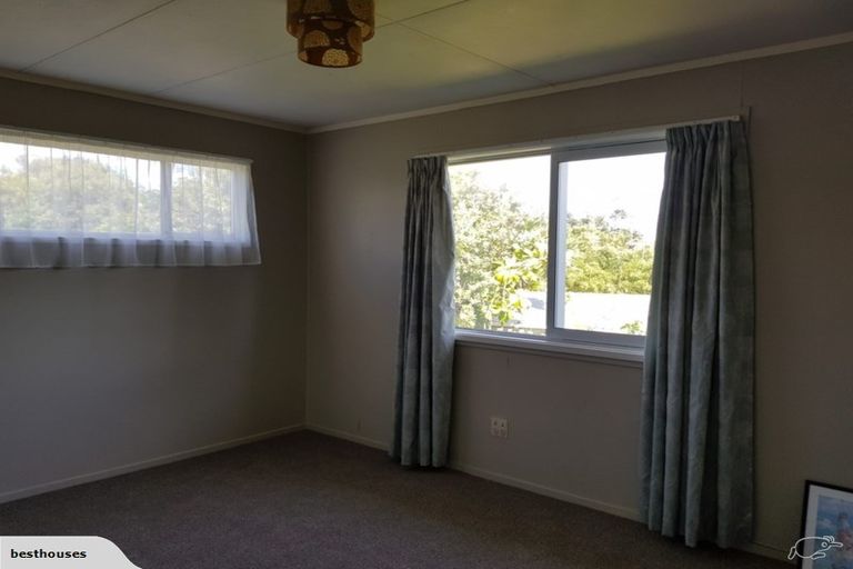 Photo of property in 28 Ripiro Drive, Baylys Beach, Dargaville, 0377