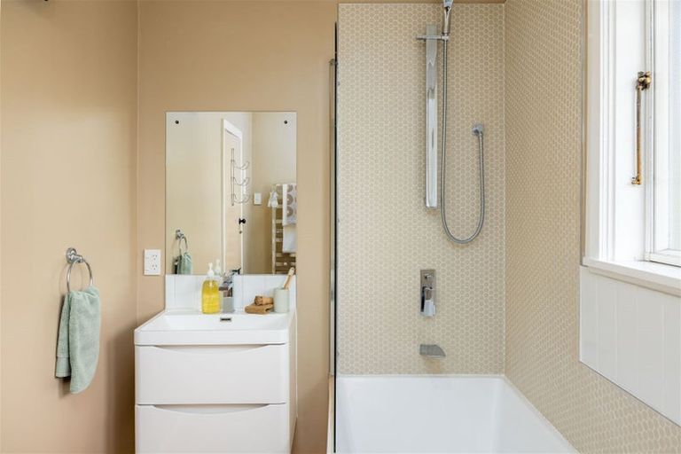 Photo of property in 18 Kilburn Street, Bishopdale, Christchurch, 8053