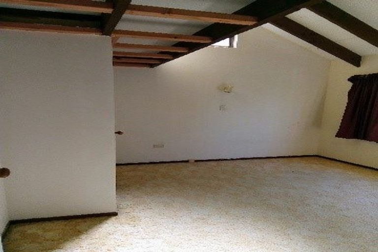 Photo of property in 902a Lyell Street, Akina, Hastings, 4122