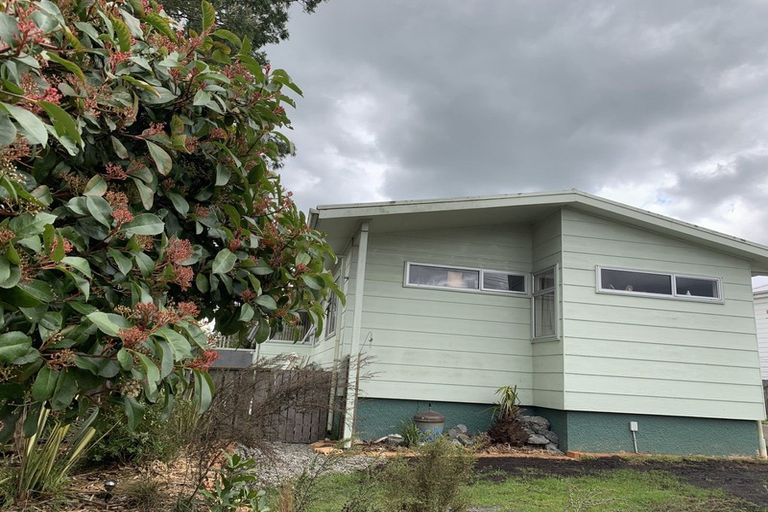 Photo of property in 1a Churchill Street, Waipukurau, 4200