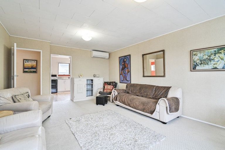 Photo of property in 2/704 Charles Street, Raureka, Hastings, 4120