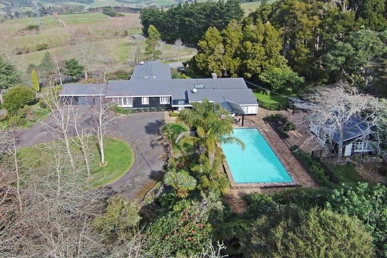 Photo of property in 17 Ridgeline Way, Brookby, Manurewa, 2576