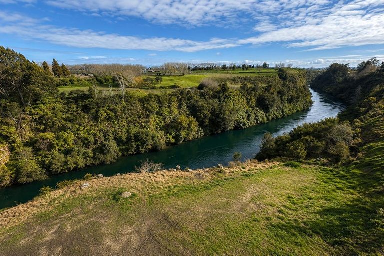 Photo of property in 2 Hydro Road, Edgecumbe, 3120