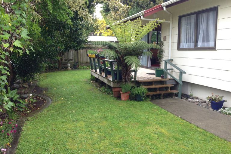 Photo of property in 20c Frederick Street, Terrace End, Palmerston North, 4410