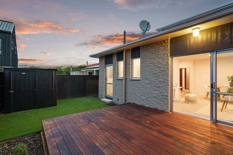 Photo of property in 19 Wyon Street, Linwood, Christchurch, 8062