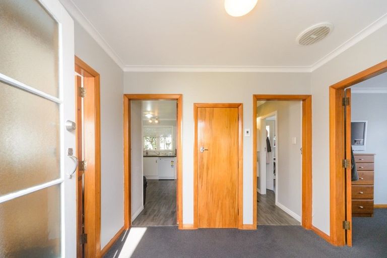 Photo of property in 65 Highbury Avenue, Highbury, Palmerston North, 4412