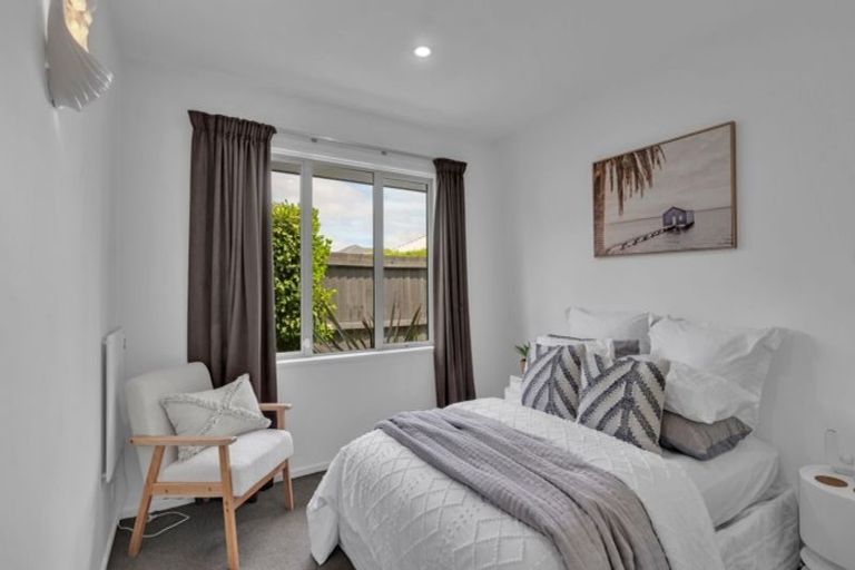 Photo of property in 16 Winfield Drive, Wigram, Christchurch, 8042