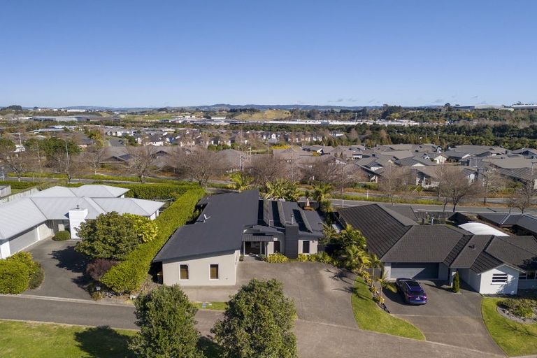 Photo of property in 8 Caldera Close, Pyes Pa, Tauranga, 3112