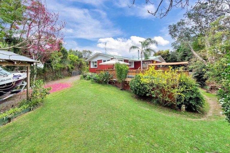 Photo of property in 43 Glendene Avenue, Glendene, Auckland, 0602