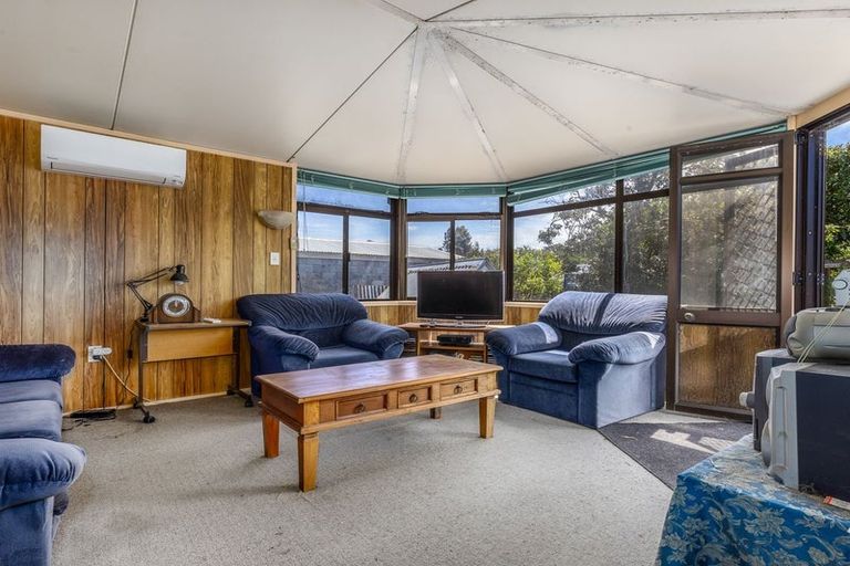 Photo of property in 74 Koputara Road, Himatangi Beach, Foxton, 4891