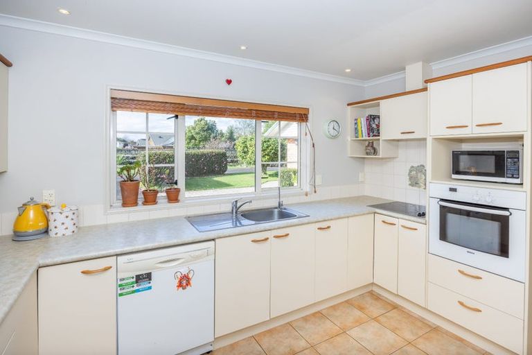 Photo of property in 60 Cowley Drive, Leamington, Cambridge, 3432