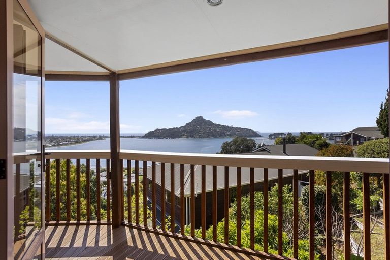 Photo of property in 12 Pine Grove, Tairua, 3508