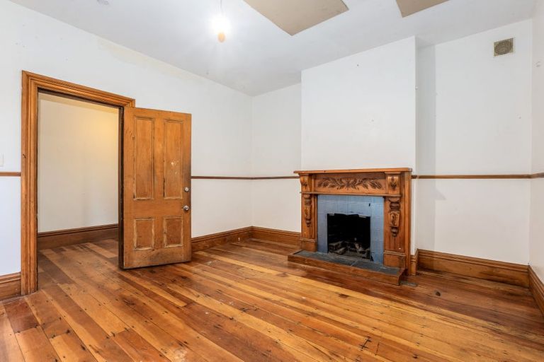 Photo of property in 42 Devon Street, Aro Valley, Wellington, 6021