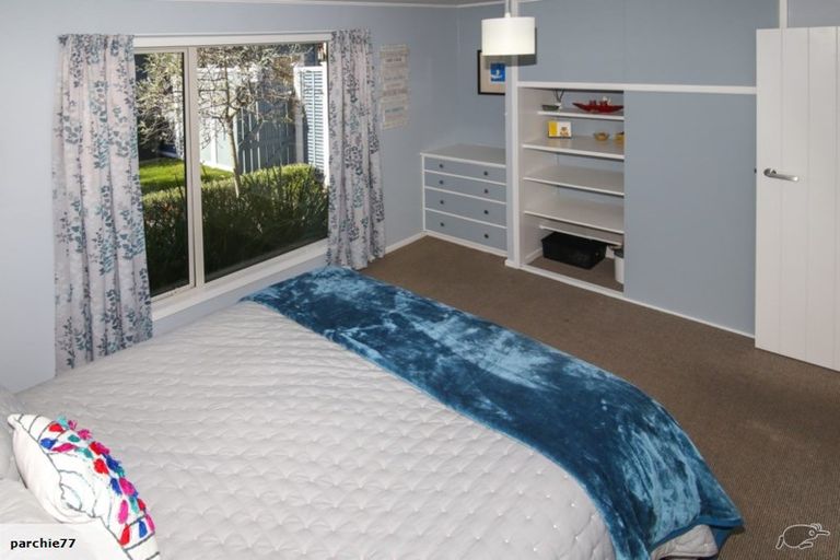 Photo of property in 37 Iwa Street, Mapua, 7005