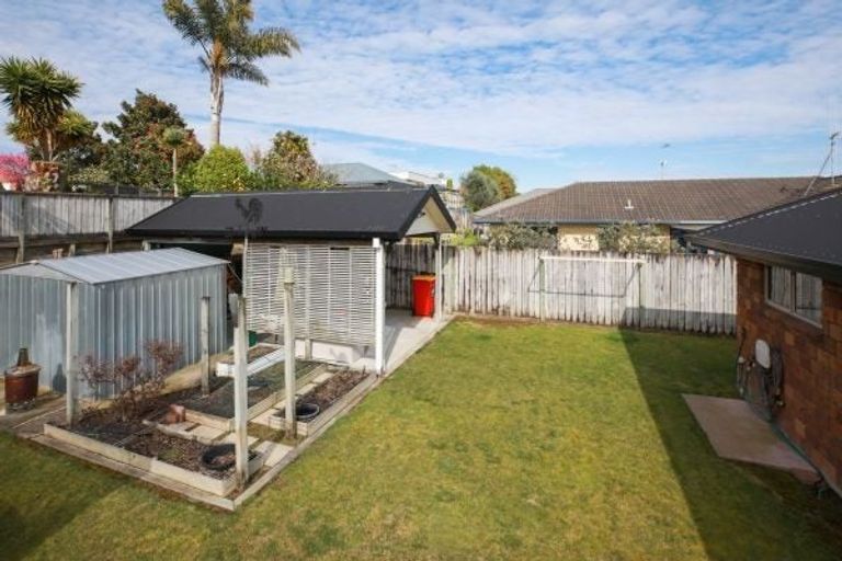 Photo of property in 33 Twickenham Place, Nawton, Hamilton, 3200