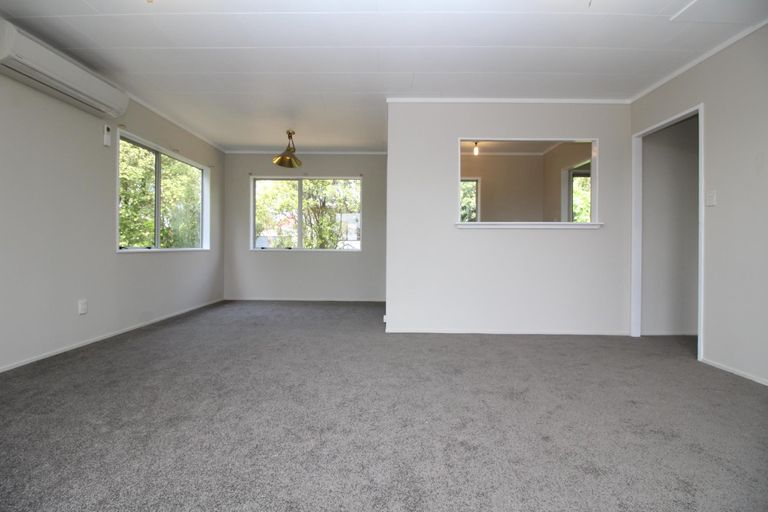 Photo of property in 14a Pohutukawa Drive, Owhata, Rotorua, 3010
