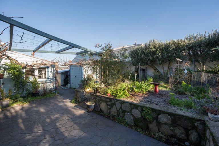 Photo of property in 92 Kawai Street, Nelson South, Nelson, 7010