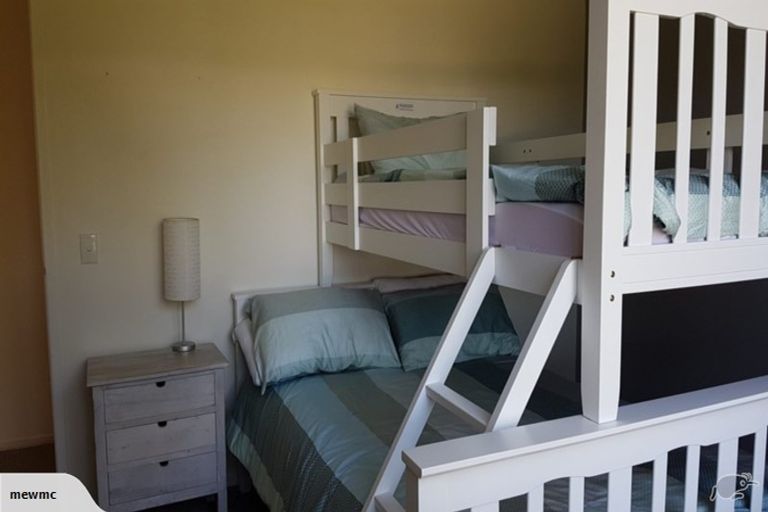 Photo of property in 3 Caroline Heights, Omaha, 0986