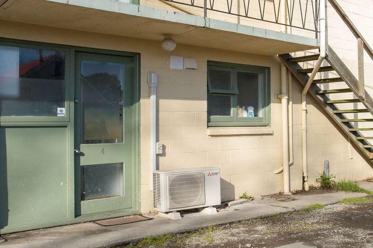 Photo of property in 4/267 Pages Road, Wainoni, Christchurch, 8061