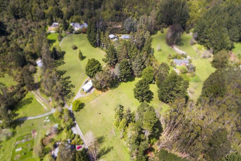 Photo of property in 1063c Blue Mountains Road, Blue Mountains, Upper Hutt, 5371
