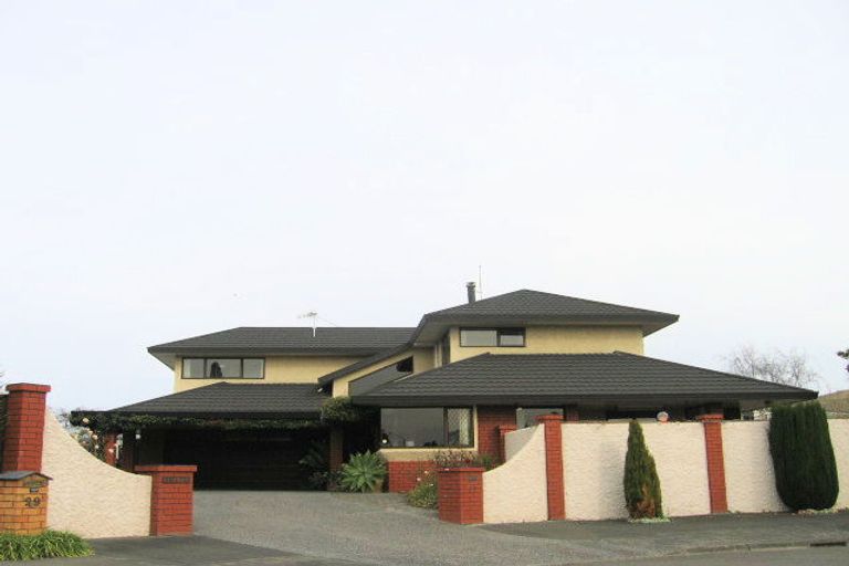 Photo of property in 31 Roskilda Crescent, Taradale, Napier, 4112