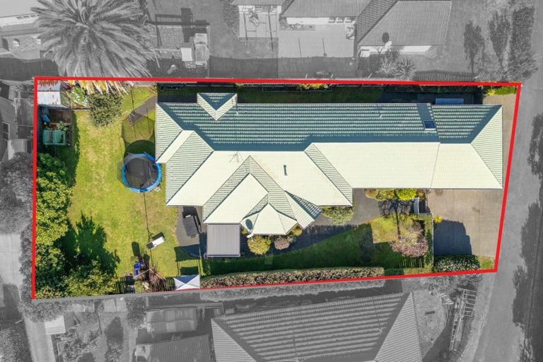 Photo of property in 10 Wouldbank Way, Welcome Bay, Tauranga, 3112