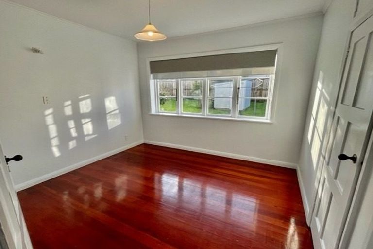 Photo of property in 12 Ajax Street, Narrow Neck, Auckland, 0624