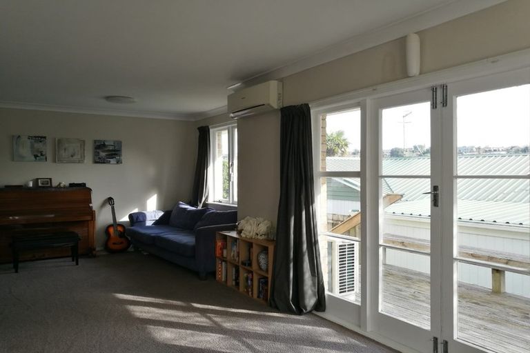 Photo of property in 16a Bristol Avenue, Brookfield, Tauranga, 3110