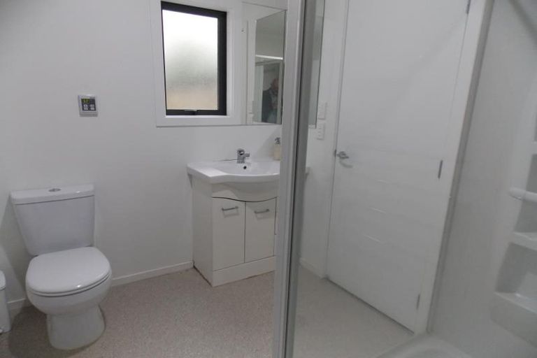 Photo of property in 8 Tongariro Drive, Aotea, Porirua, 5024