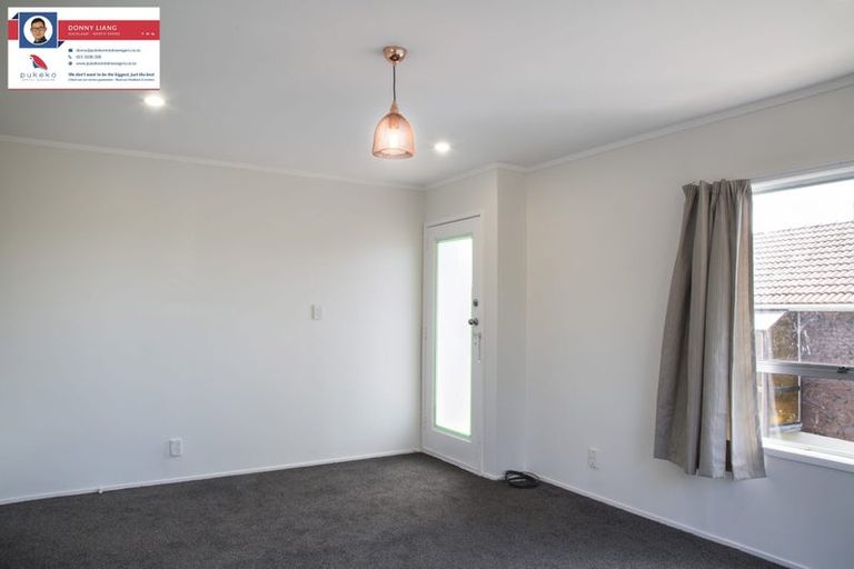 Photo of property in 1/9 Miraka Place, Birkenhead, Auckland, 0626