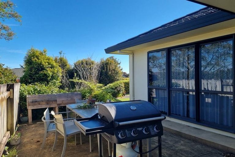 Photo of property in 36d Shelter Grove, Frankleigh Park, New Plymouth, 4310