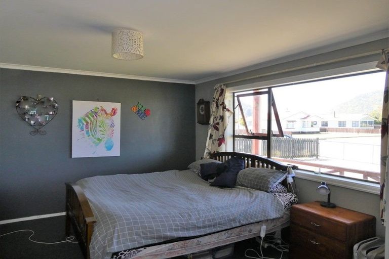 Photo of property in 30 Doyle Street, Blaketown, Greymouth, 7805