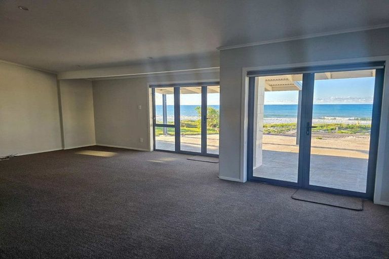 Photo of property in 233 Pukehina Parade, Pukehina, 3189