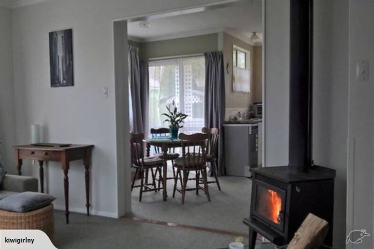 Photo of property in 2/33 Roto Street, Tahunanui, Nelson, 7011