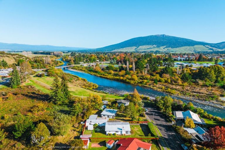 Photo of property in 71 Te Herekiekie Street, Turangi, 3334