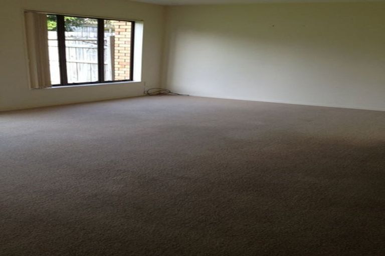 Photo of property in 10/45 Secoia Crescent, Mangere, Auckland, 2022