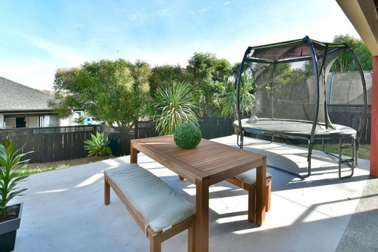 Photo of property in 30 Midshipman Court, Gulf Harbour, Whangaparaoa, 0930