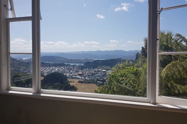 Photo of property in 153 The Ridgeway, Mornington, Wellington, 6021