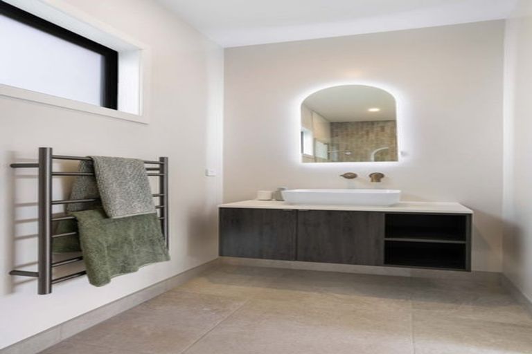 Photo of property in 34 North Ridge Drive, Pauanui, 3579