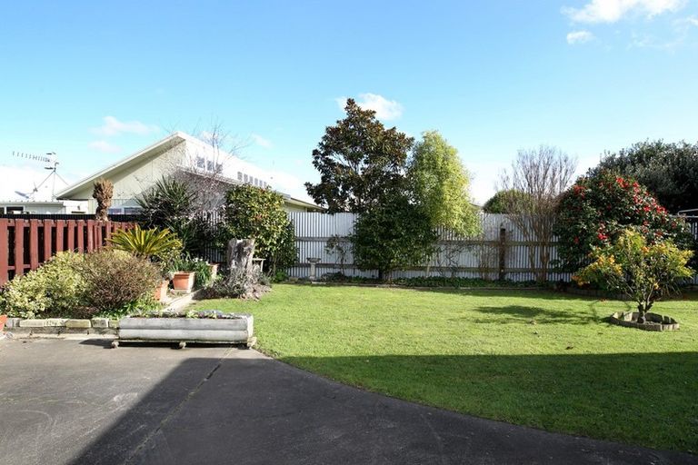 Photo of property in 81 Riverbend Road, Onekawa, Napier, 4110