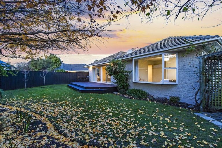 Photo of property in 1/94a Maidstone Road, Ilam, Christchurch, 8041