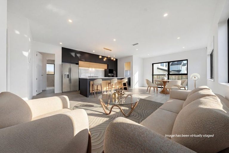 Photo of property in 16 Gertrude Cole Road, Clarks Beach, 2122